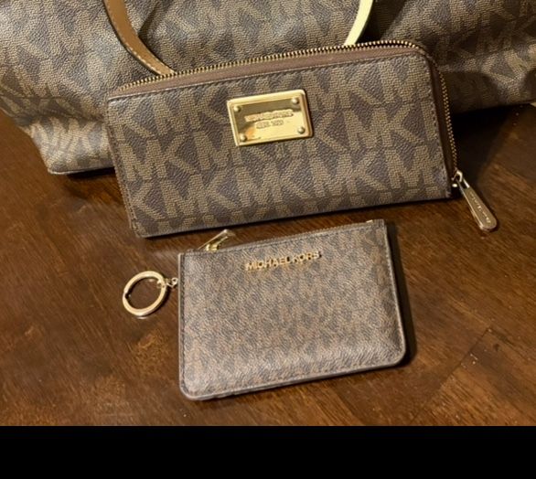 Cartera Y Monedero $50 Dlls X 2