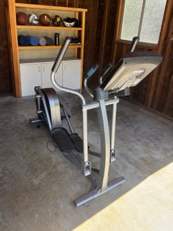 Life Fitness E1 Elliptical, Grey