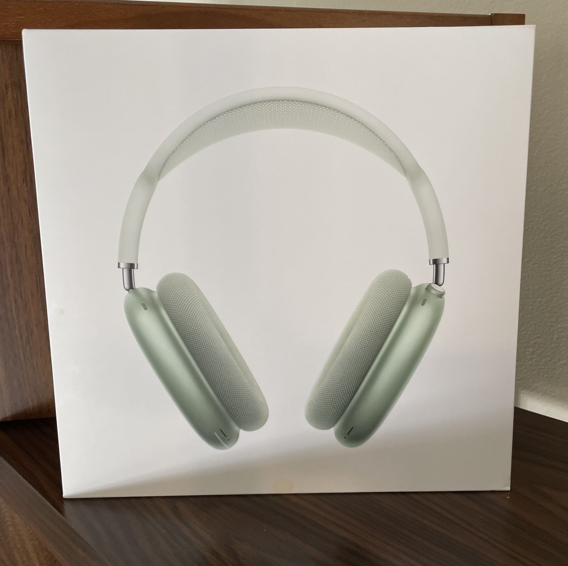 BOX ONLY - Apple AirPods Max