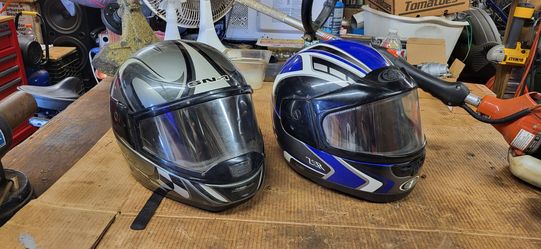 2 helmets. A fulmer SN-1 and a Z1R both DOT stamped and in excellent condition