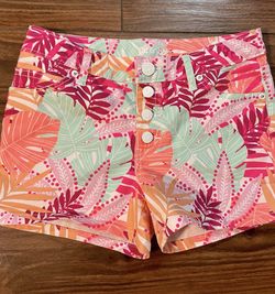 Girls size 10 - 12 BRAND NEW SHORTS without Tag