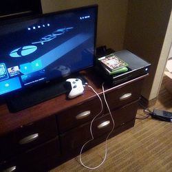 Xbox One 600gb