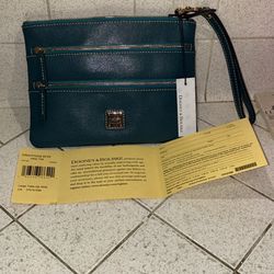 Dooney & Bourke