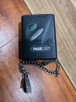Motorola Pagenet pager, commonly known as a "beeper".