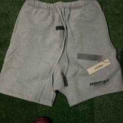 Essentials shorts dark oatmeal