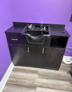 Shampoo Bowl Cabinet