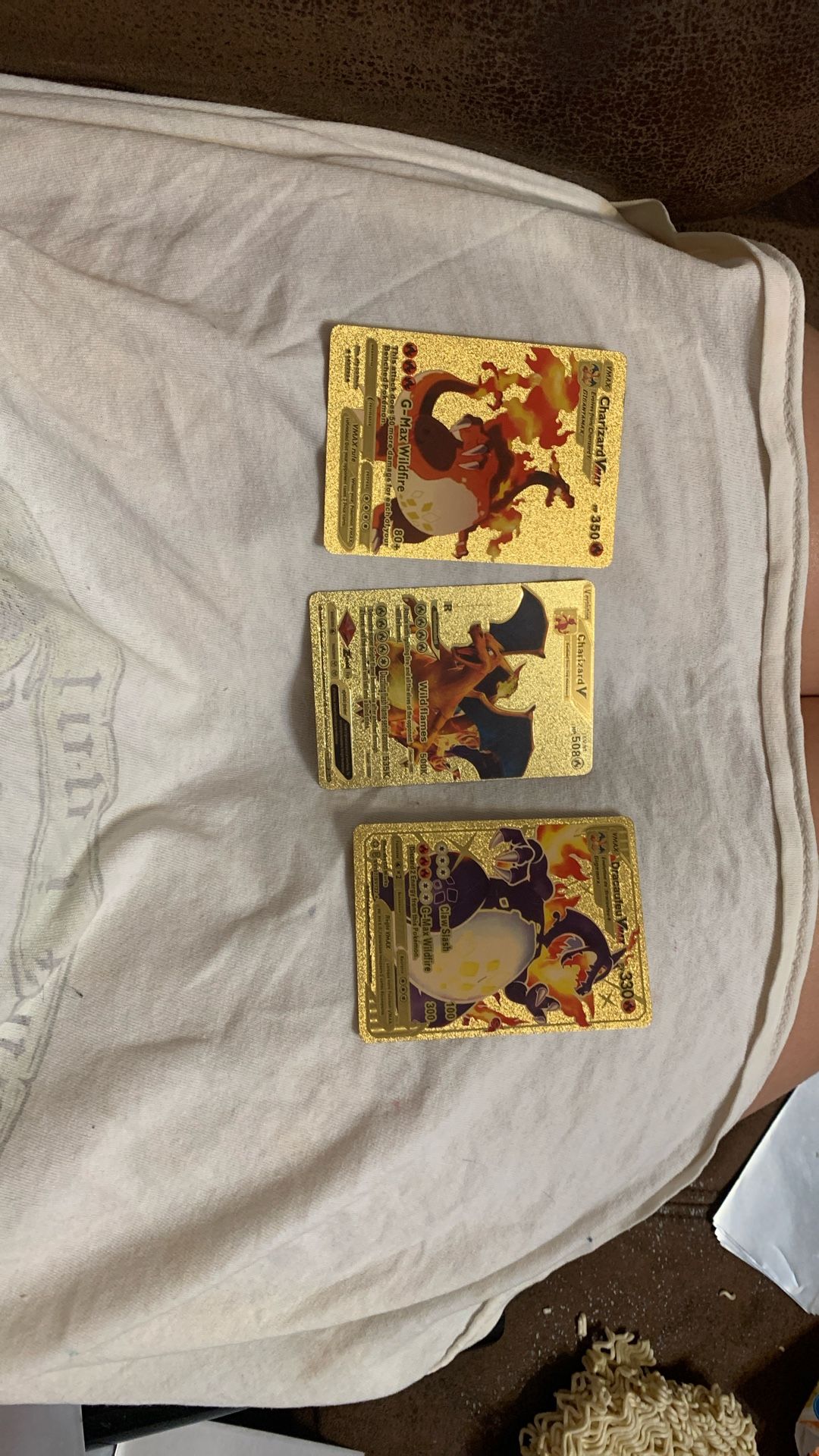 3 Pokémon Cards