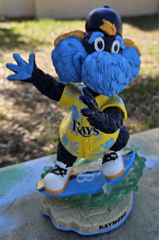 Very Rare 2014 Raymond #138/222 Surfing Bobblehead Mascot The Diamond Tampa Bay Rays