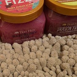 Tree Hut Scrubs  Lot