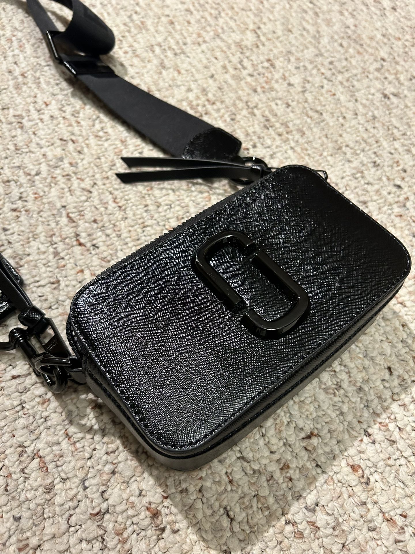 Marc jacob’s mini crossbody bag
