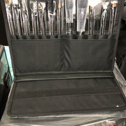 Set Of 10 MUA Brush Set Free Standing Portfolio Travel Folder Make Up Artist Beauty Supply Tool Portable Adjustable Removable Organizer - Black