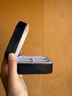 Velvet Jewelry Boxes - Black or White - 100 for $50 Each Color