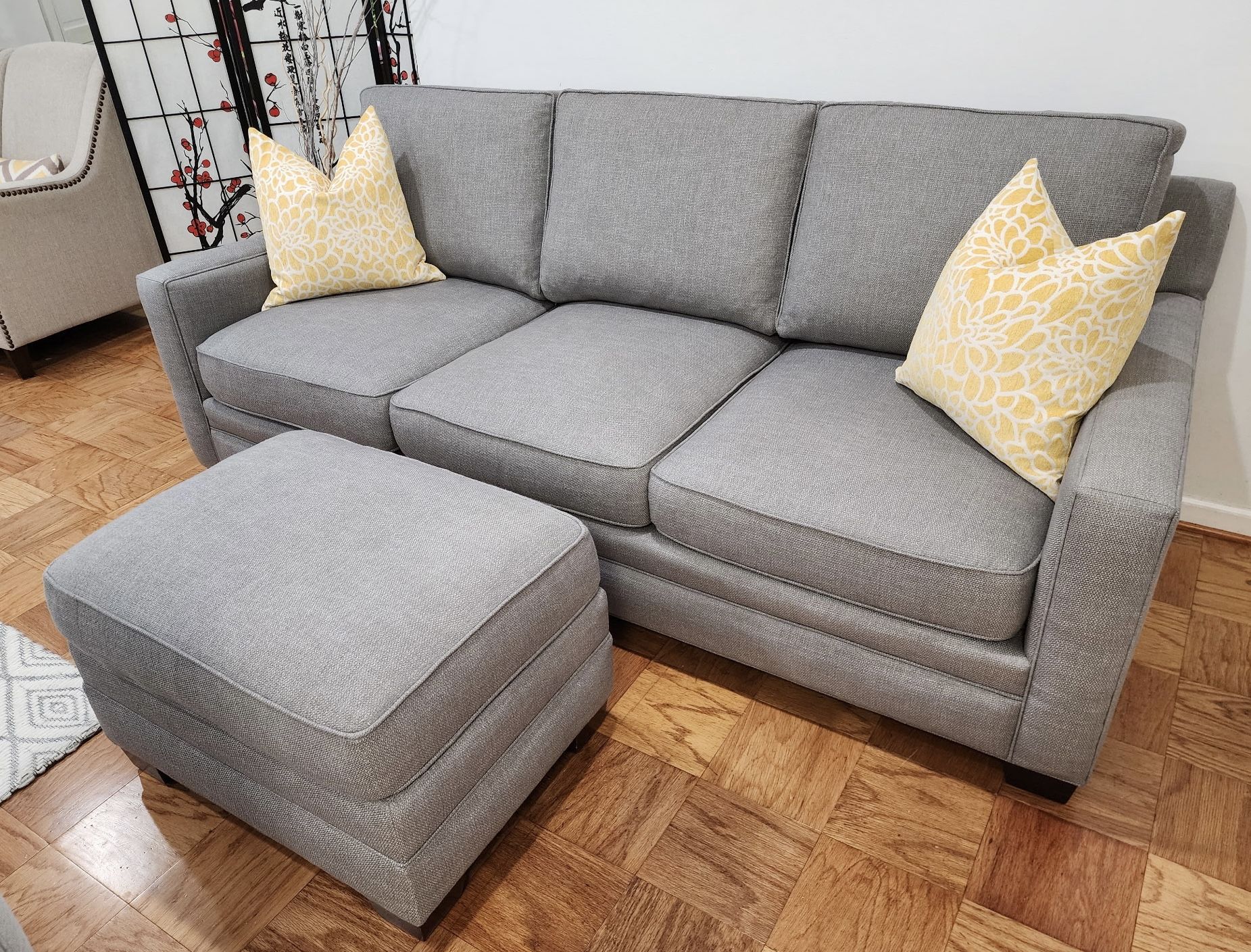 Tylor King Sofa and Ottoman in excellent Condition!