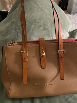 DOONEY & BOURKE TOTE PURSE