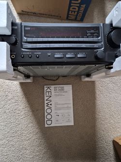 Kenwood V7060 Receiver With Surround Sound
