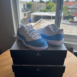 Jordan 11 UNC