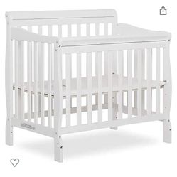 Dream On Me - Aden 4 in 1 Crib