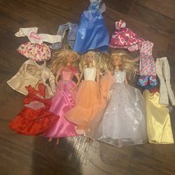 LOT OF BARBIE DOLL CLOTHES ,And Accessories lot b