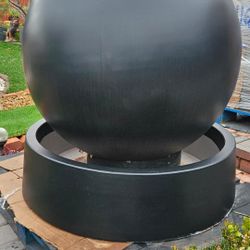 Cement Spher Fountain 