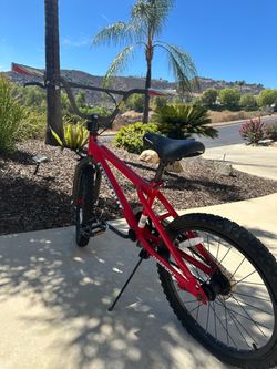 Wipeout BMX Kids Bike Red
