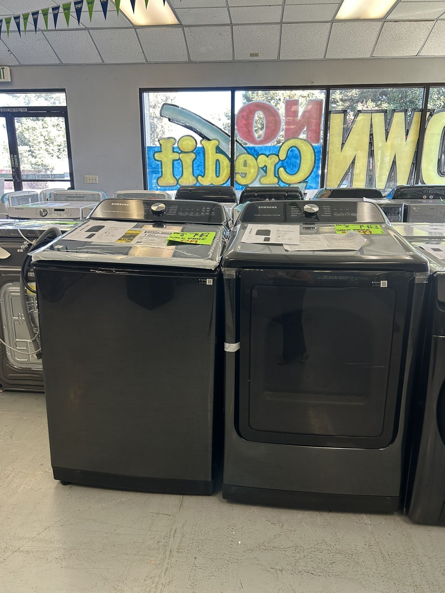Samsung Washer And Dryer Set 