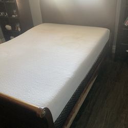 Queen Bed