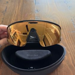Oakleys Meta