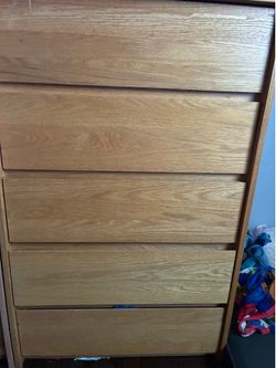 Dresser
