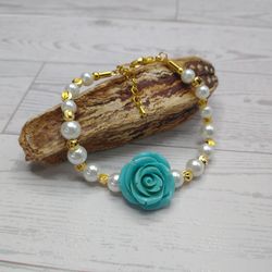 New Hand Crafted Beaded Flower Bracelet