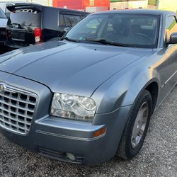 2008 Chrysler 300