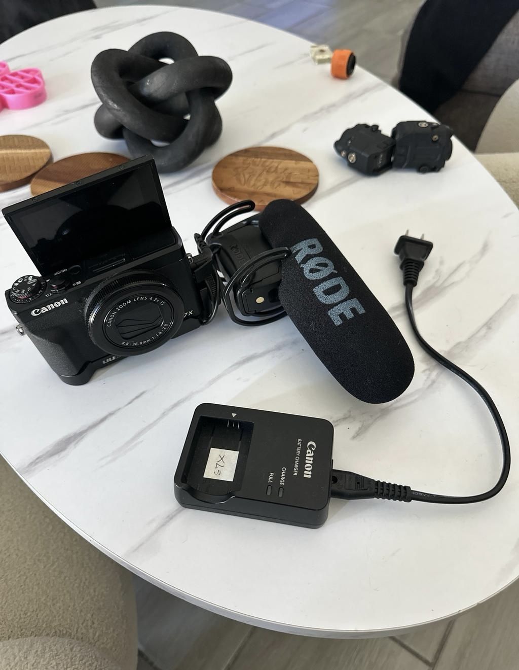 Canon G7X Mark iii (