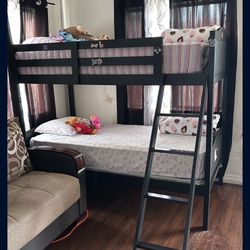 Bunk Bed 