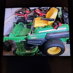 John Deere Zero Turn