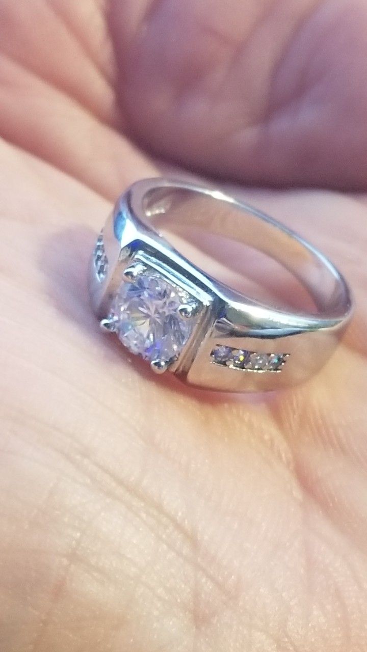 Gorgeous Men's Round Cut Wedding engagement Promises Ring Size 9