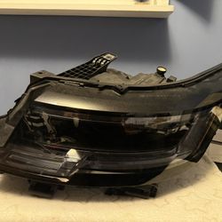 RANGE ROVER LEFT HEADLIGHT 2023 2024 2025