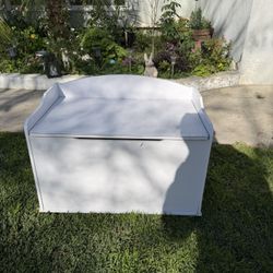 Kidskraft Toy Chest/ Bench 