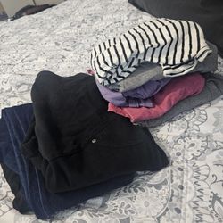 Maternity Pants And Tops Size MEDIUM