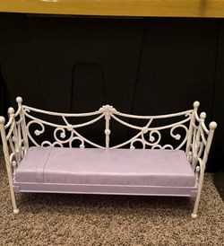 Barbie Doll White Metal Daybed