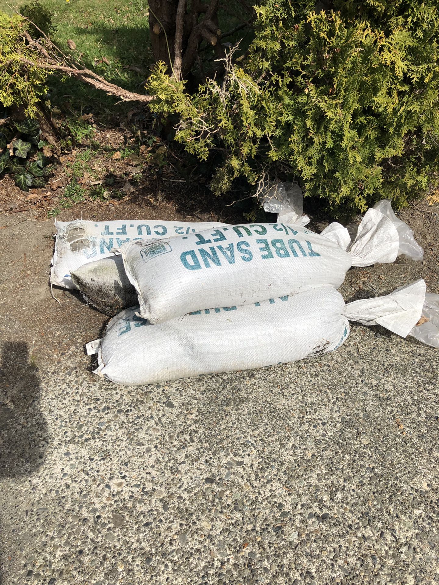 Free sandbags