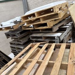 FREE pallets