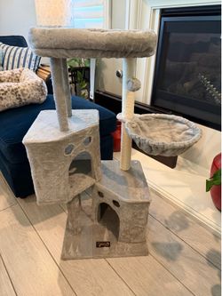 Car tree. Great condition!