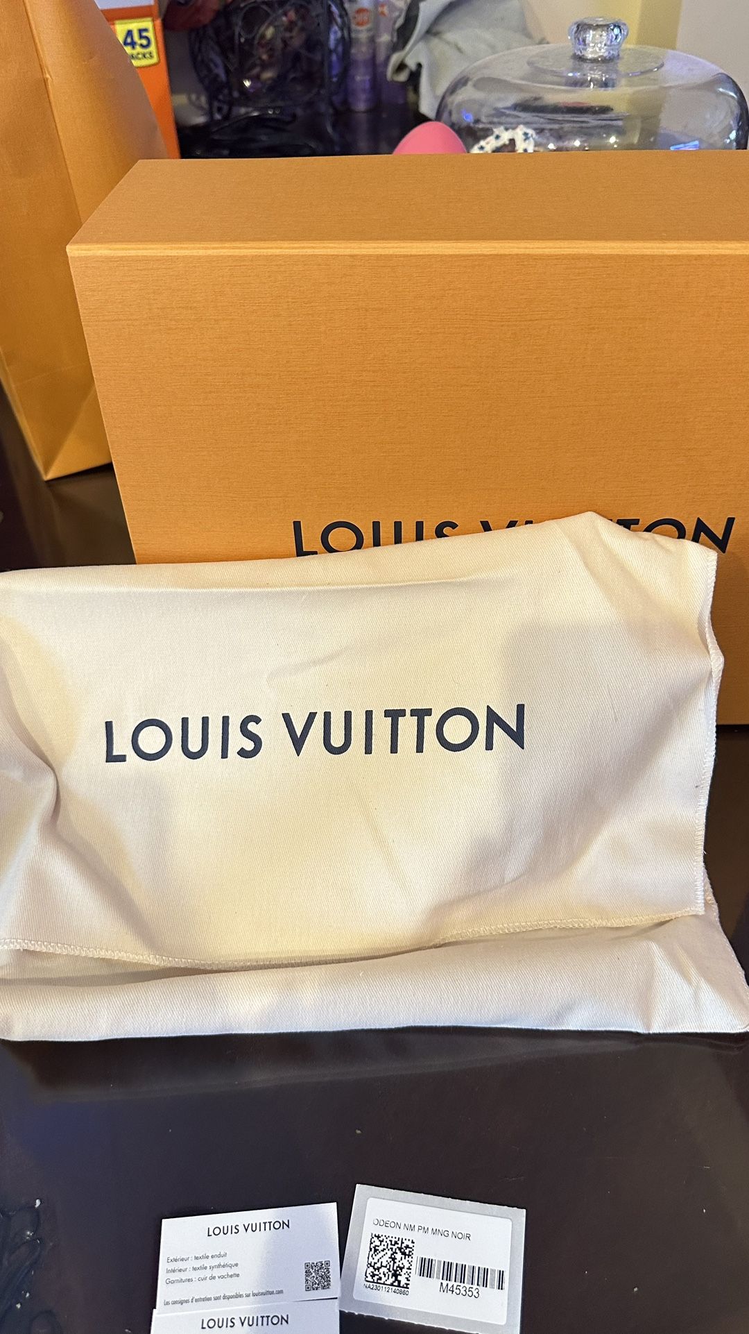 Louis Vuitton ORIGINAL for Sale in Bell Gardens, CA - OfferUp