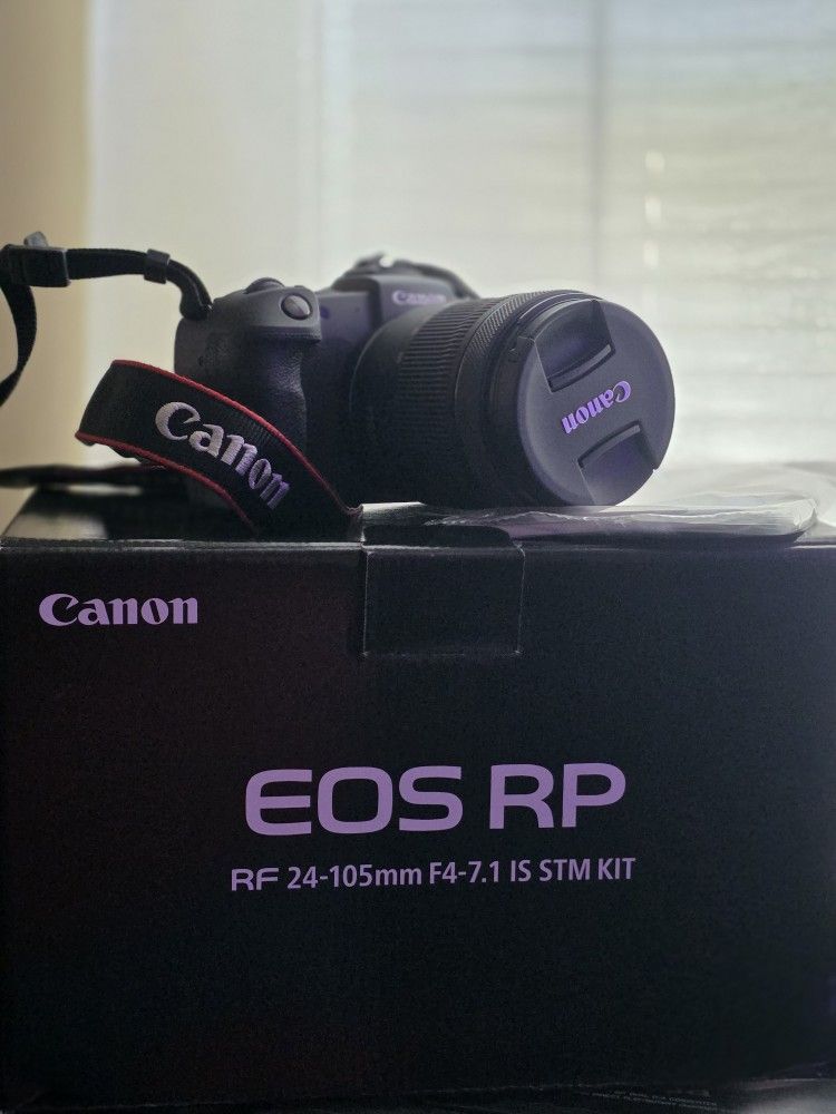Canon - EOS RP Mirrorless Camera with RF24-105mm f/4-7.1 IS STM Lens - Black
