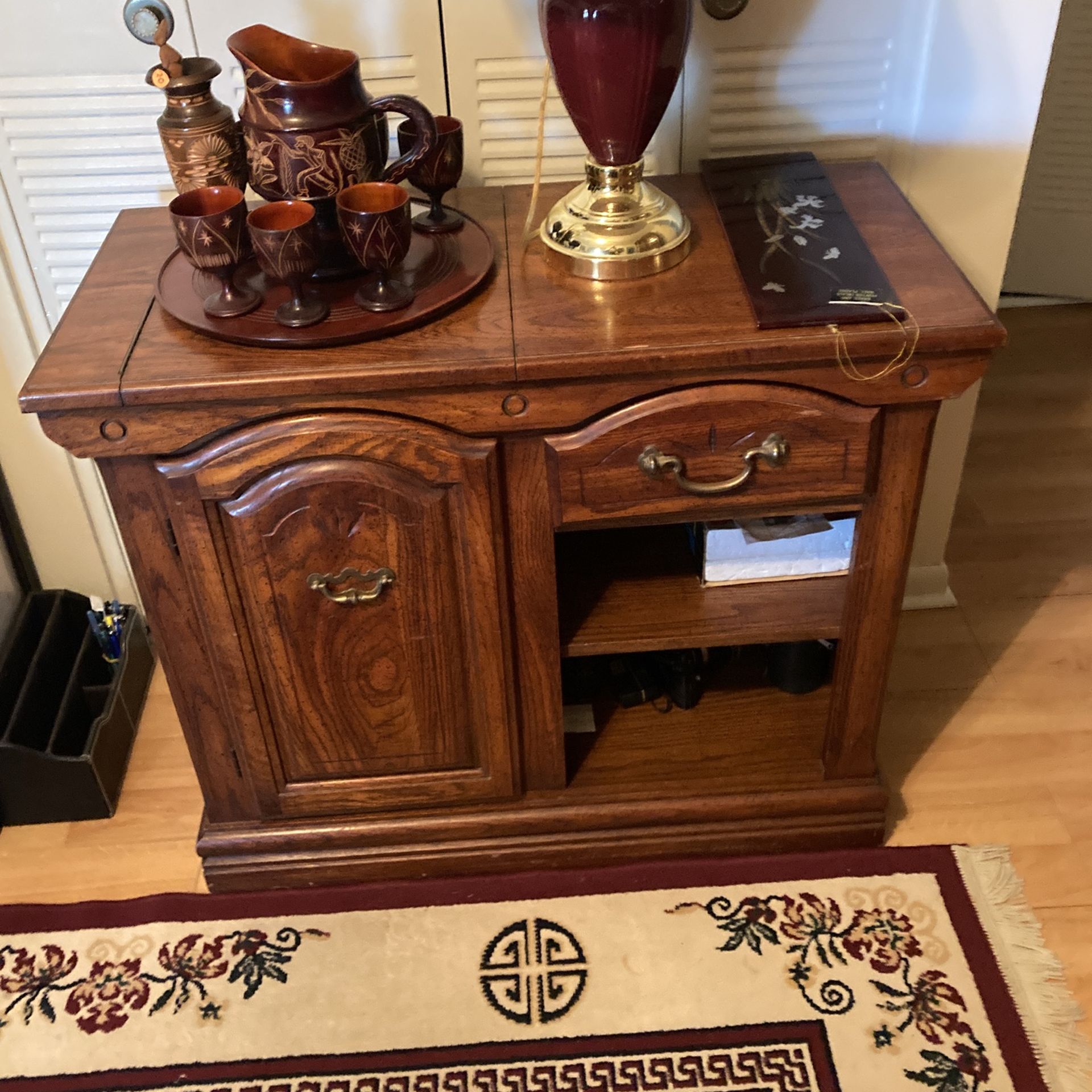 Buffet Quality Built See Description $145