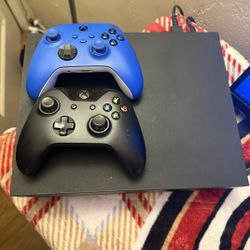 Xbox One X 1TB 