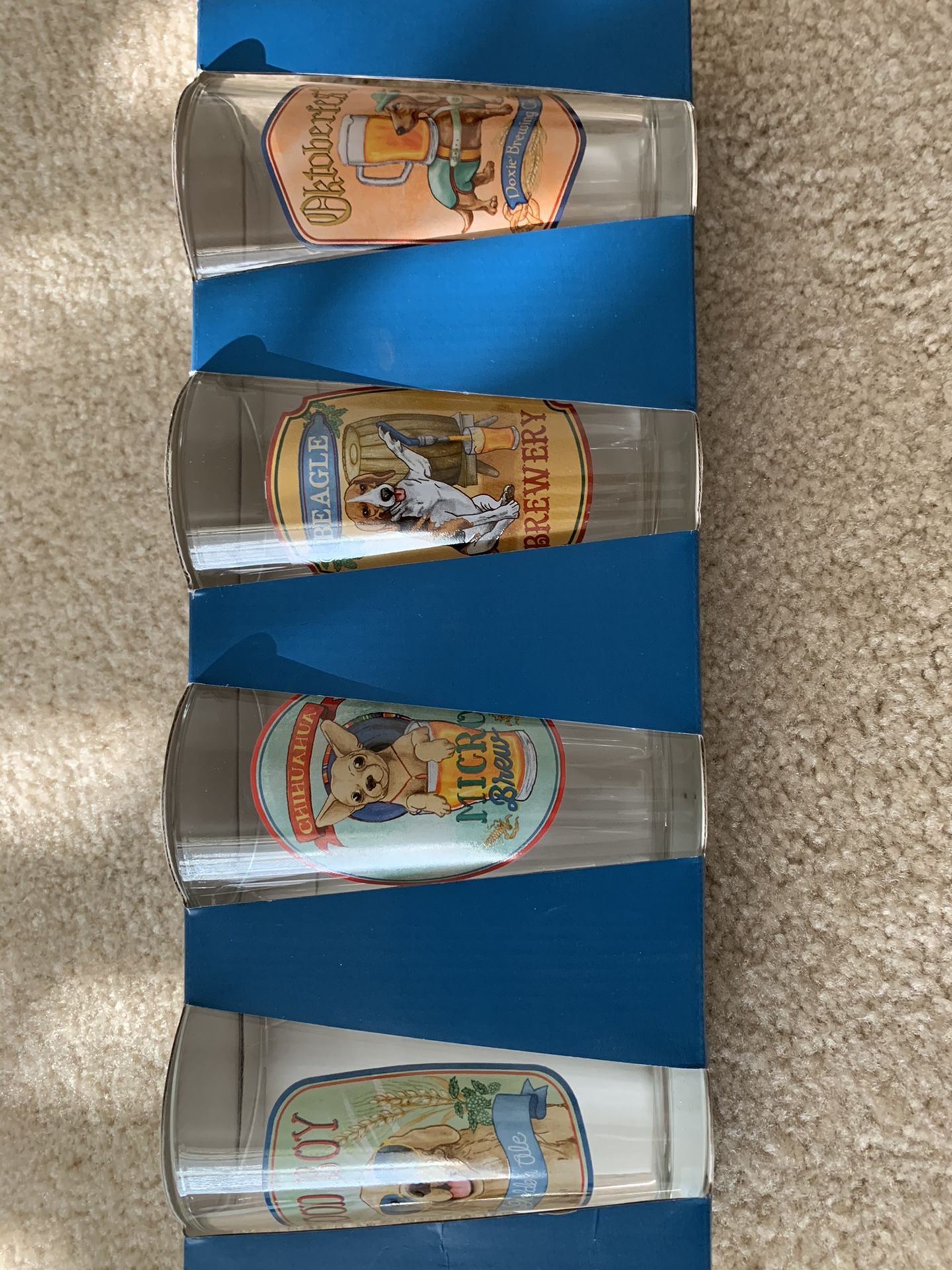 Four pack dog-themed pint glasses