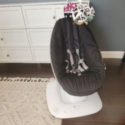 4Moms MamaRoo MULTI-MOTION Baby Swing 