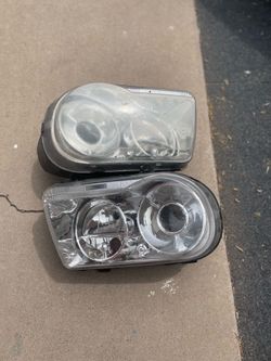Chrysler 300c headlights