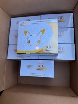 Pokemon 30th Celebrations Elite Trainer Box