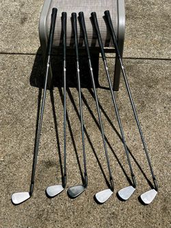Set of 6 TaylorMade Burner HT iron set golf clubs 4-A
